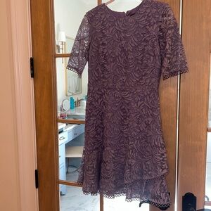 Lavender Vince Camuto lace dress size 4